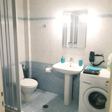 Oscar Centre アパート カラマタ