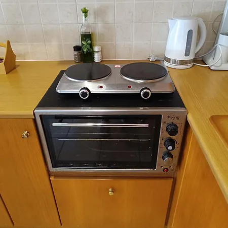 Oscar Centre カラマタ