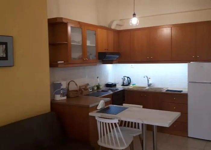 Oscar Centre * Calamata